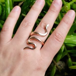 New Classic Dainty Rose Gold Snake Ring